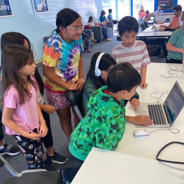 Students at Hackingtons Dublin