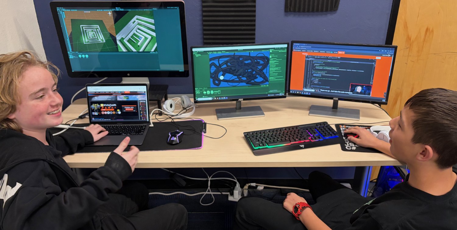 Kids coding at Hackingtons